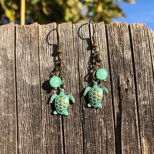 Turtle dangle earrings